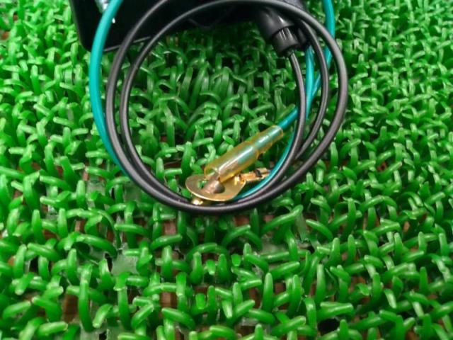 Unknown Manufacturer
Side marker (one side only)