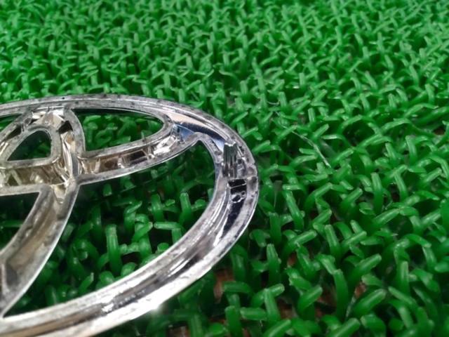 TOYOTA (Toyota)
ZN6
86 late model genuine emblem