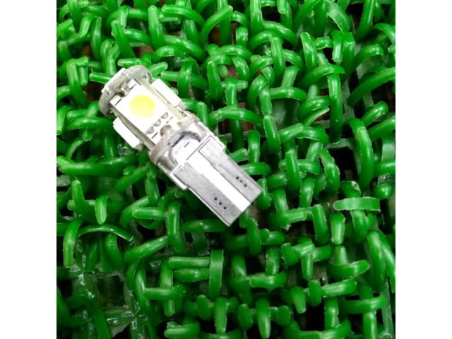 メーカー不明 LEDバルブ