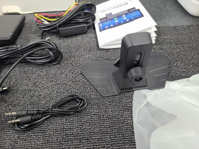 ROHOU 11.3インチ Androidシステム搭載 ドラレコ一体型