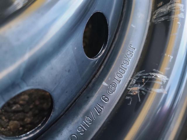 【トヨタ純正】 ハイエース(200系)スチールホイール