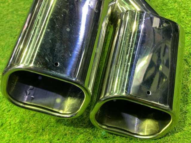 Toyota genuine
Genuine muffler for 20-series Alphard + muffler cutter