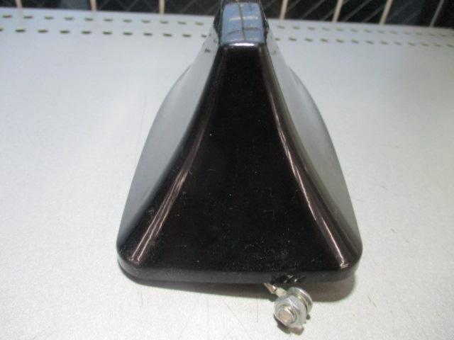 Unknown Manufacturer
Shark antenna