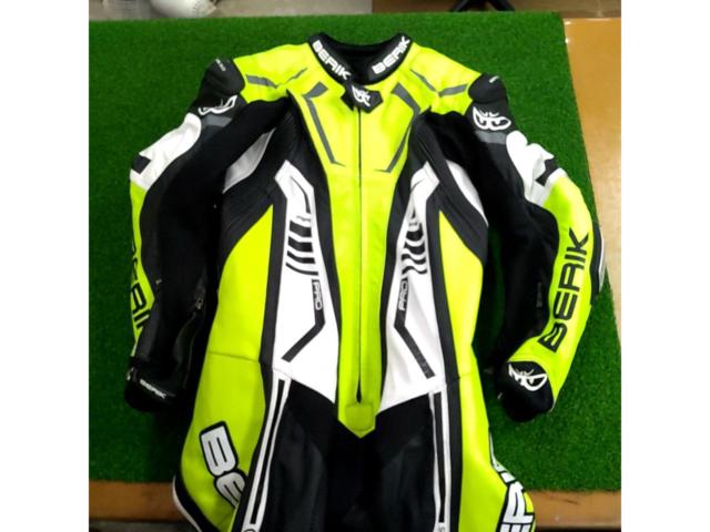 BERIK LS1-9059K-BK【サイズ50】