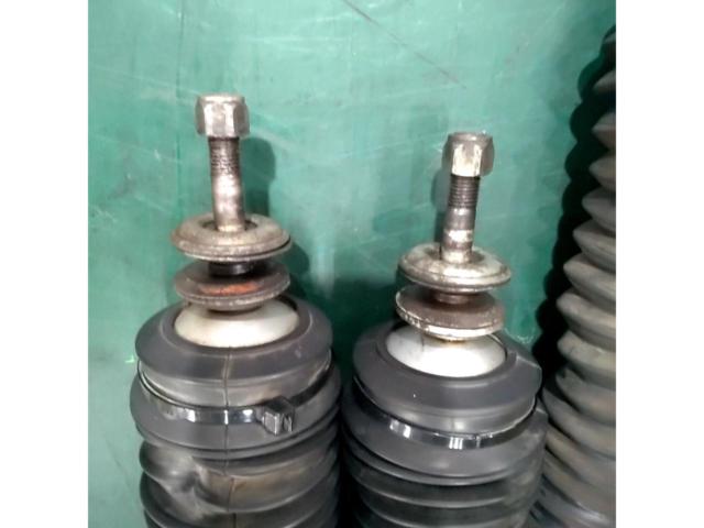 KYB
Extage
Shock absorbers for Hiace
200 series]