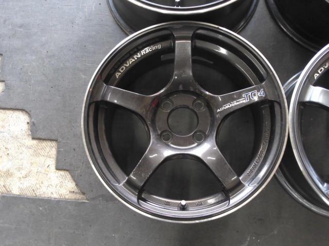 YOKOHAMA ADVAN Racing TC4 【前後異形サイズ】