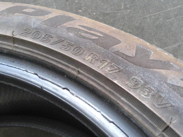 BRIDGESTONE Playz PX-RVⅡ