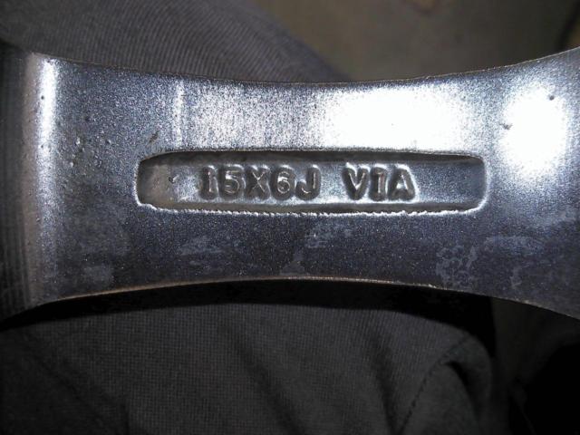 weds VELVA CHARGE + GOODYEAR EfficientGrip ECO EG02