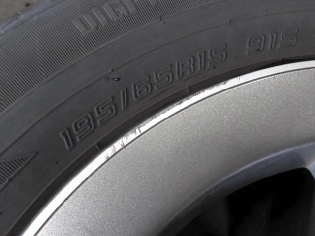 LEXUS純正 CT200h純正アルミホイール + DUNLOP EC202