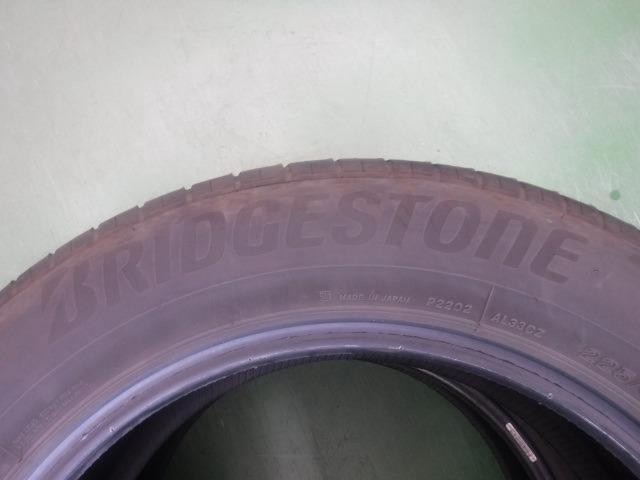 Set of 2 BRIDGESTONE
ALENZA
H / L33