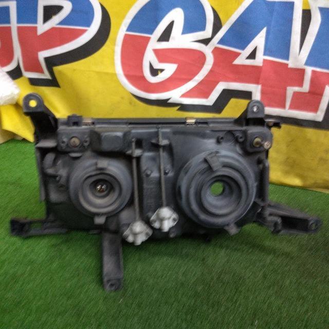 【左右セット】TOYOTA ヘッドライト