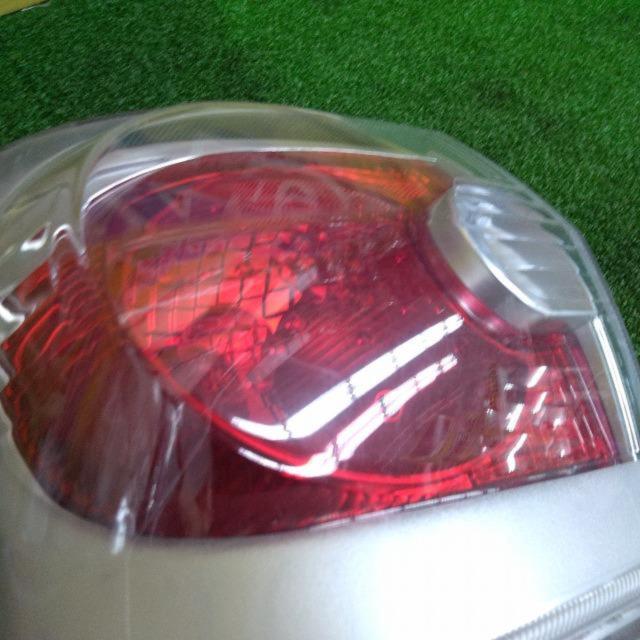 【左右セット】DAIHATSU テールレンズ/テールランプ