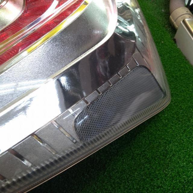TOYOTA純正 テールレンズ