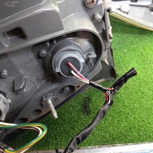 TOYOTA純正 テールレンズ