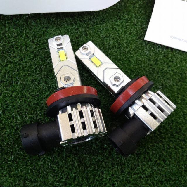 メーカー不明 ファン付きLEDバルブ