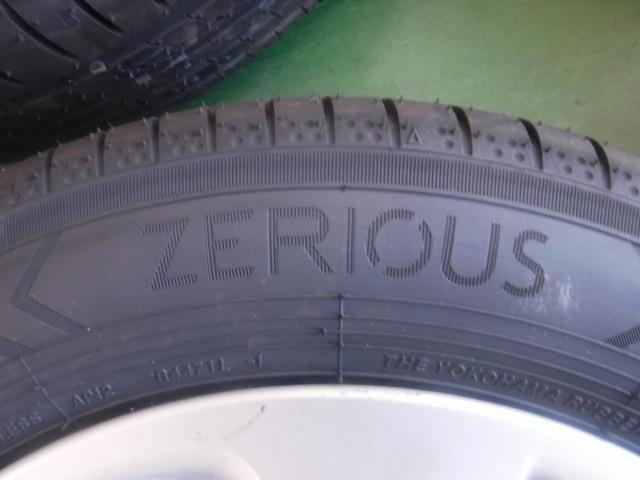 2トヨタ純正(TOYOTA)  アクア純正スチールホイール + 出光興産ZERIOUS