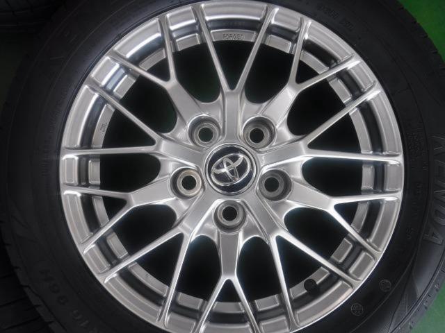 3 Toyota original (TOYOTA)
80-series
Noah / Voxy genuine BBS wheel
+
KENDA (Kenda)
KR 203