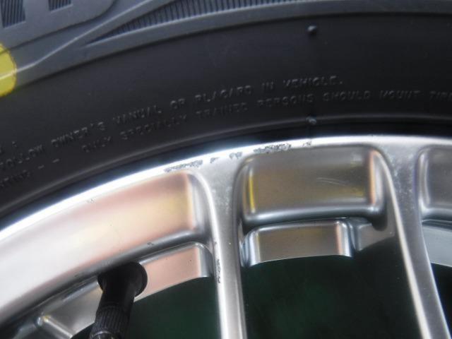 3 Toyota original (TOYOTA)
80-series
Noah / Voxy genuine BBS wheel
+
KENDA (Kenda)
KR 203