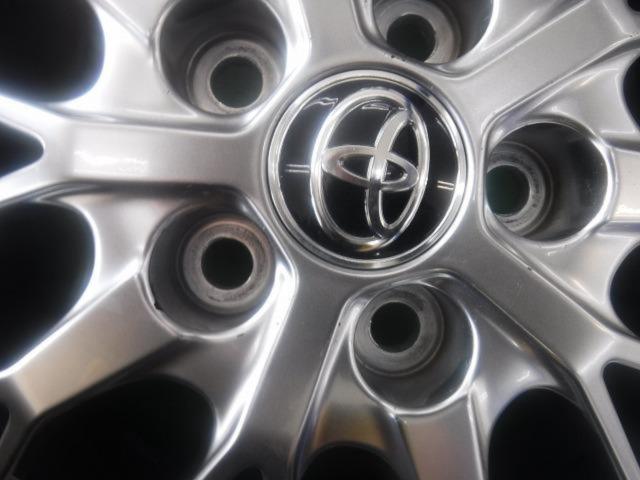 3 Toyota original (TOYOTA)
80-series
Noah / Voxy genuine BBS wheel
+
KENDA (Kenda)
KR 203