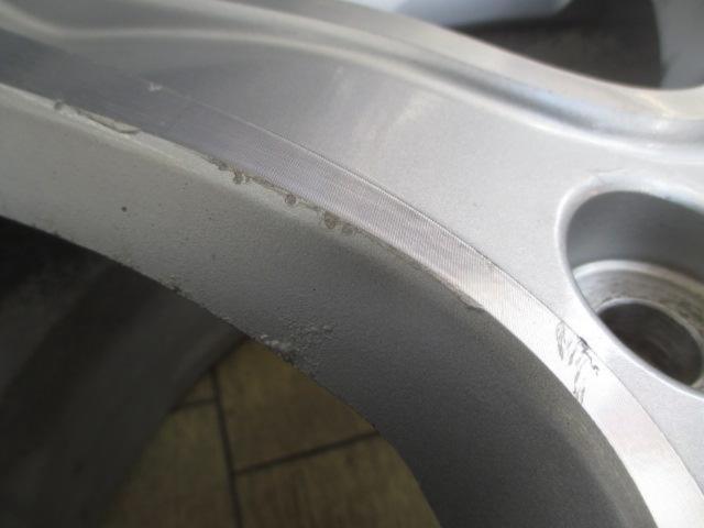 TOYOTA
Altezza original wheel