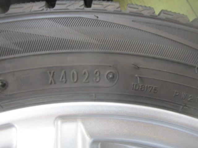 DUNLOP MACBES MB8 + DUNLOP WINTERMAXX WM02(2023年製造)