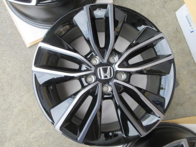 HONDA ヴェゼル e:HEV RS RV5  純正ホイール