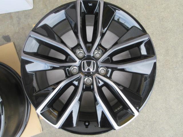 HONDA ヴェゼル e:HEV RS RV5  純正ホイール