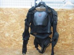 KOMINE
Full Armor Body Jacket
SK-622