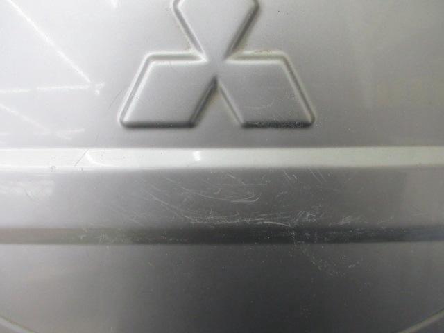 MITSUBISHI
Genuine
Spare tire cover