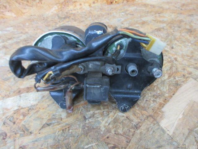 Wakeari
SUZUKI
TS250
Genuine meter