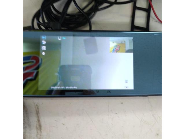 TITAN
amaze
DVR-R535
3-camera mirror-type dashcam