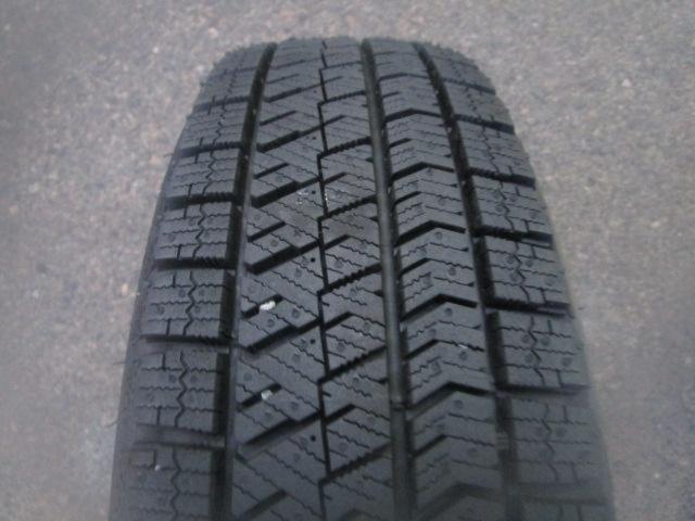 BRIDGESTONE
TOPRUN
VR5 + BRIDGESTONE
BLIZZAK
VRX2
