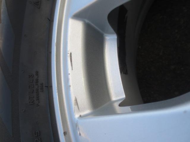 日産純正 C27セレナ純正ホイール+PIRELLI ICEASIMMETRICO