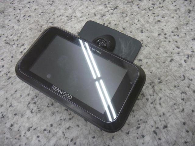 KENWOOD DRV-MR740
Front and rear drive recorder