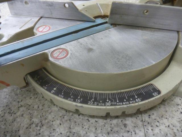 【WG】makita(マキタ) モデルLS0713FL 190mmスライドマルノコ