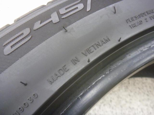 【2本セット】MOMO TOPRUN M300 AS SPORT