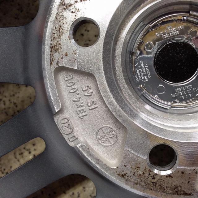 1【BRIDGESTONE(ブリヂストン)】BALMINUM(バルミナ) 10本スポークホイール+GOODYEAR(グッドイヤー) ICE NAVI 7