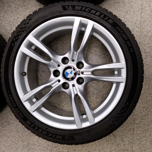 7【輸入車純正】BMW純正 F31 ツーリング アルミホイール+MICHELIN(ミシュラン) PILOTSPORT5