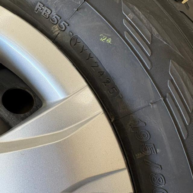 8トヨタ純正(TOYOTA)  ハイエース200系 スチールホイール  + YOKOHAMA(ヨコハマ) iceGUARD G075
