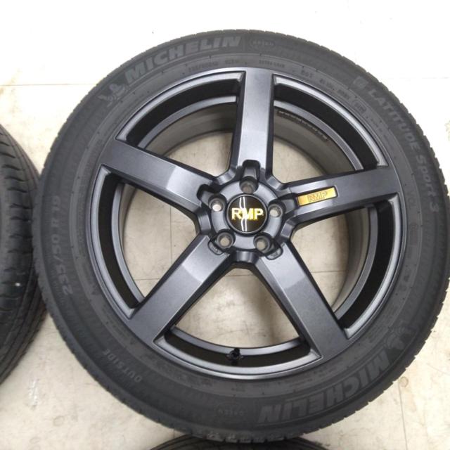 VOLVO XC40にて使用!! 【MARUKA SERVICE(マルカサービス)】  MID RMP 050F+【MICHELIN】LATITUDE Sport3