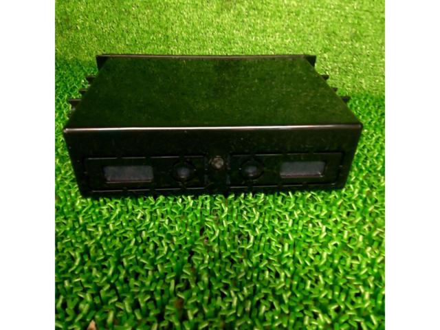 1DIN BOX