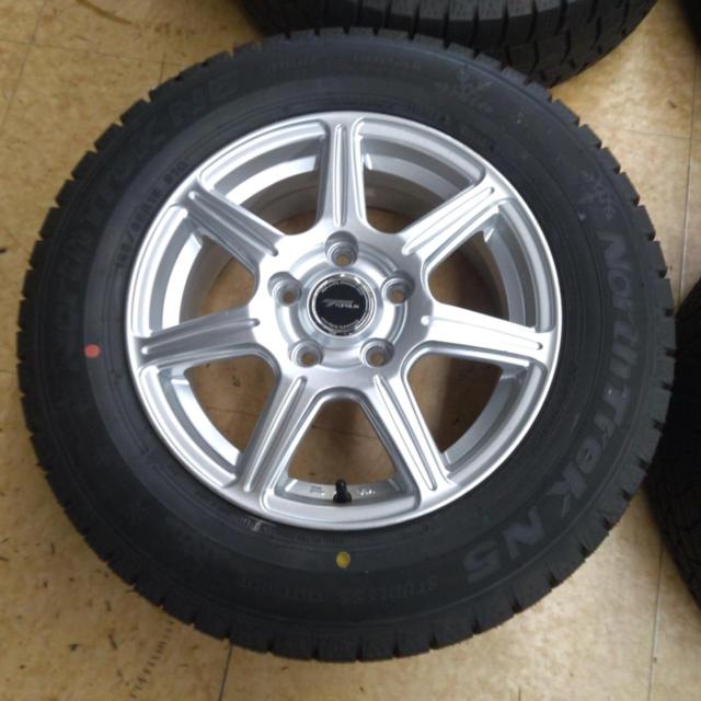 【BRIDSTONE】TOPRUN 7本スポーク+【AUTOBACS】 North Trek N5