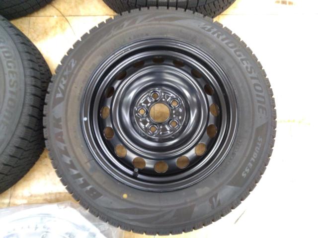 Peace of Mind Set!! Toyota Genuine MXPL10G/Sienta
Z-grade genuine steel wheels + BRIDGESTONE BLIZZAK
VRX2