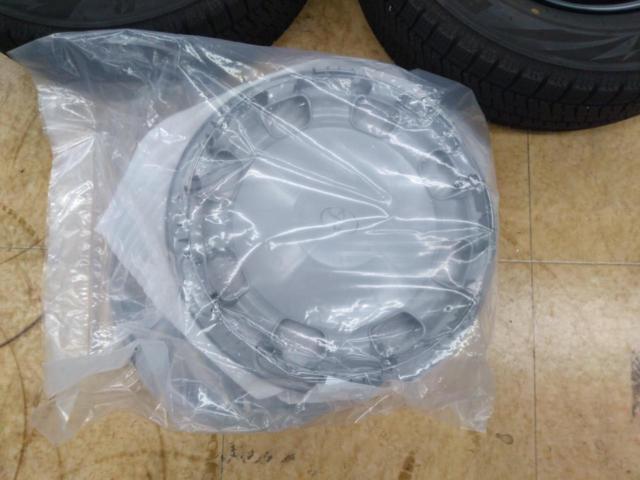 Peace of Mind Set!! Toyota Genuine MXPL10G/Sienta
Z-grade genuine steel wheels + BRIDGESTONE BLIZZAK
VRX2