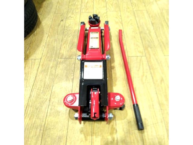 BAL/Ohashi Kogyo 3t
Hydraulic floor jack
No.1339