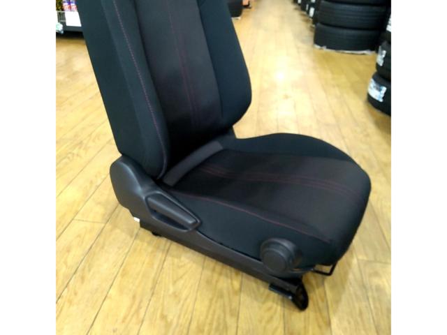 【マツダ純正】NDロードスター純正運転席側(右)シート