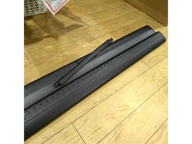 THULE
Base carrier (Rapid
System
753
+
Thule
XT
Kit
3172
+
WingBar
Evo
7112B)