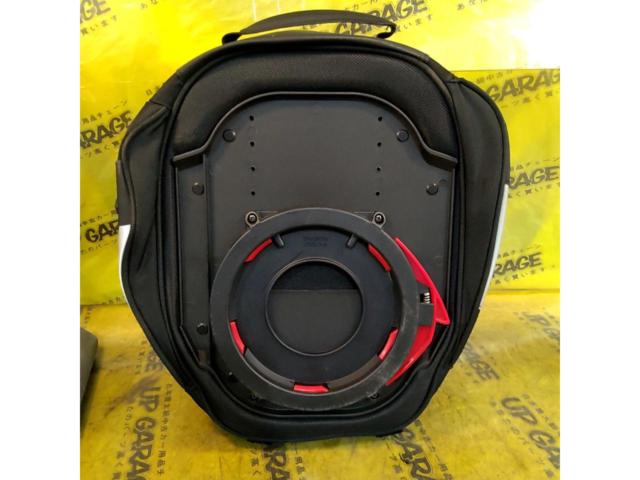GIVI Tank Bag
25L