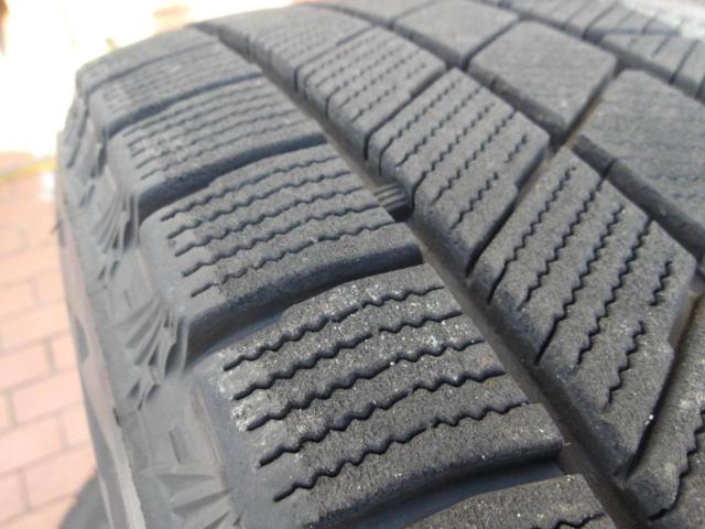 BRIDGESTONE ECO FORME SE-15+BRIDGESTONE BLIZZAK VRX3