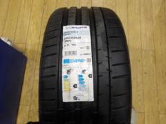 未使用品【MICHELIN】PILOT SUPER SPORT